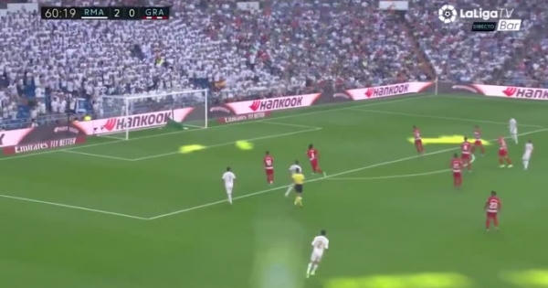 [Clip]: Cú nã "đại bác" đẹp mắt của cầu thủ Luka Modric vào lưới đội bạn