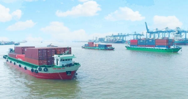 Xóa điểm 'nghẽn' cho đường thủy phía Nam