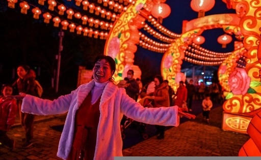 Hình ảnh tưng bừng chào đón Tết Tân Sửu ở các nước trên thế giới Hình ảnh tưng bừng chào đón Tết Tân Sửu ở các nước trên thế giới