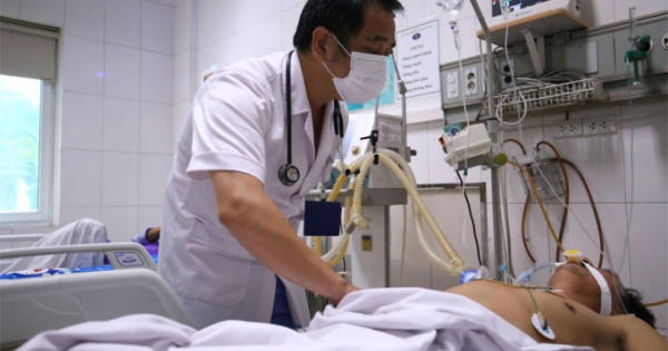 Kỷ niệm 66 năm Ngày Thầy thuốc Việt Nam: Tự hào những ''chiến sĩ áo trắng''