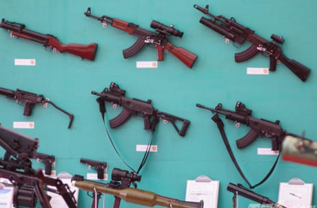 Bất ngờ kho súng của Cảnh sát Cơ động Việt Nam Bất ngờ kho súng của Cảnh sát Cơ động Việt Nam