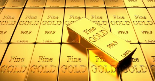 Giá vàng hôm nay 11/3: "Lùi một bước, tiến hai bước"