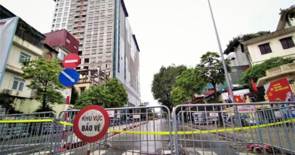 Hà Nội tháo dỡ giai đoạn 2 công trình sai phạm tại 8B Lê Trực