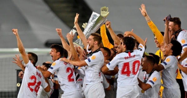 Sevilla 3-2 Inter Milan: Lần thứ 6 lên "đỉnh"