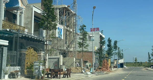 Cư dân sân bay Long Thành đổi đời, an cư trong những căn nhà phố khang trang