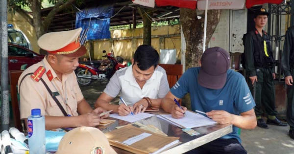 Hà Giang tổng kiểm soát xe vận tải hành khách và hàng hóa