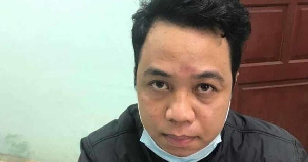 Đi giao hàng, nam shipper 'tiện tay' cướp điện thoại của cô gái trẻ