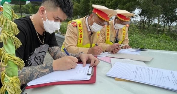 Gần 3.000 trường hợp vi phạm nồng độ cồn, ma túy trong tuần cao điểm