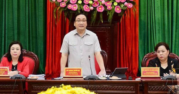Hà Nội: Trình Bộ Chính trị dự thảo Đề án thí điểm mô hình chính quyền đô thị vào tháng 12 Hà Nội: Trình Bộ Chính trị dự thảo Đề án thí điểm mô hình chính quyền đô thị vào tháng 12