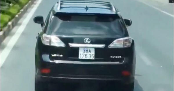 Truy tìm tài xế xe Lexus ngang ngược không nhường đường cho xe cứu hỏa