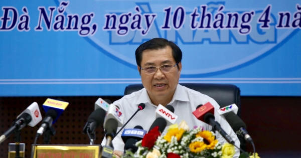 Chủ tịch Đà Nẵng: "Phải hài hòa giữa lợi ích người dân và doanh nghiệp"