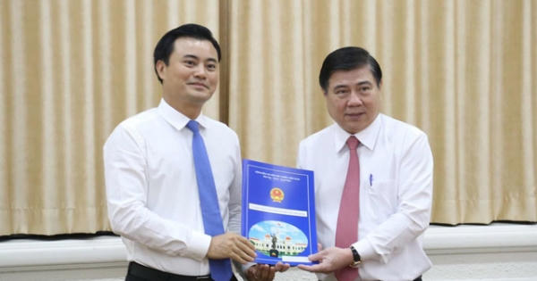 Ông Lê Nguyễn Minh Quang thôi chức Trưởng Ban Quản lý Đường sắt đô thị TPHCM Ông Lê Nguyễn Minh Quang thôi chức Trưởng Ban Quản lý Đường sắt đô thị TPHCM
