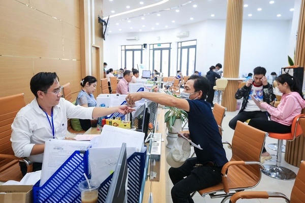 Bộ Chính trị, Ban Bí thư có kết luận mới nhất về phân cấp, phân quyền khi vận hành chính quyền địa phương 2 cấp