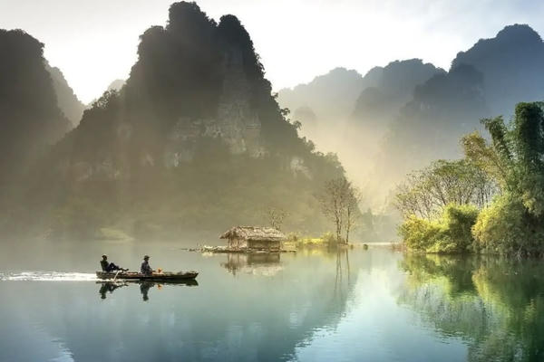 Du lịch phát triển trở thành ngành kinh tế quan trọng của tỉnh Tuyên Quang trong thời gian tới