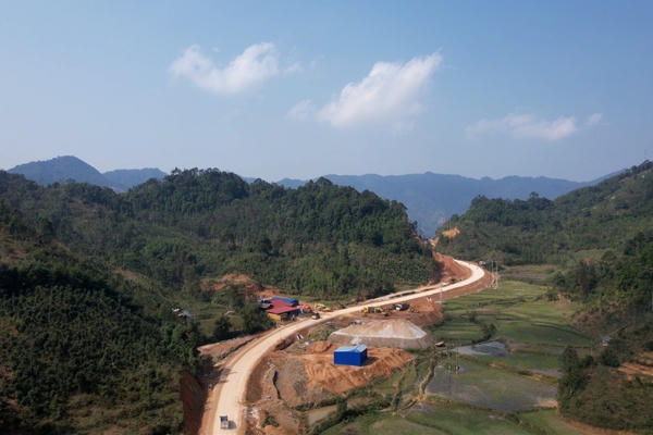 Phê duyệt Khung chính sách hỗ trợ, tái định cư Dự án đường kết nối Ba Bể sang Na Hang