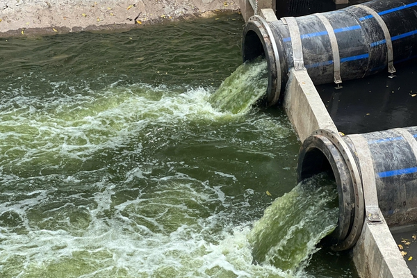 Hà Nội yêu cầu đẩy nhanh tiến độ hoàn trả các hạng mục kè bờ sông, hè phố… dọc sông Tô Lịch