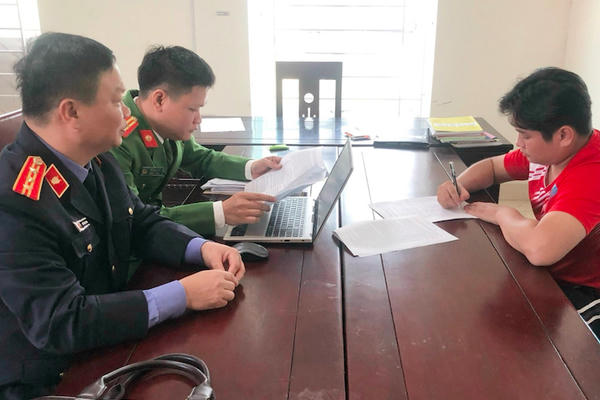 Giả danh cán bộ Tỉnh Đoàn Nghệ An lừa đảo gần 10 tỷ đồng chạy việc