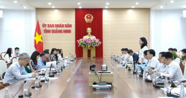Thứ trưởng Bộ Tư pháp làm việc với tỉnh Quảng Ninh về công tác thi hành pháp luật trong xử lý vi phạm hành chính Thứ trưởng Bộ Tư pháp làm việc với tỉnh Quảng Ninh về công tác thi hành pháp luật trong xử lý vi phạm hành chính
