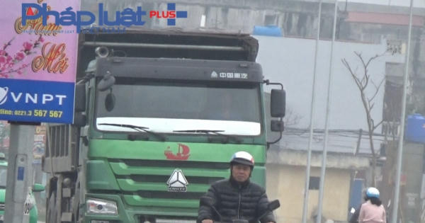 Kỳ 2 - "Mật chỉ" logo thuyền buồm đỏ ở Hưng Yên: CSGT lập biên bản 3 xe...còn xe khác vẫn chạy thoải mái!