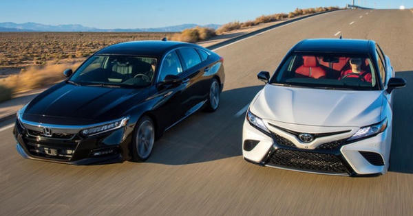 Doanh nghiệp “ngồi không” hưởng nghìn tỷ từ Toyota, Honda “lên sàn” Doanh nghiệp “ngồi không” hưởng nghìn tỷ từ Toyota, Honda “lên sàn”