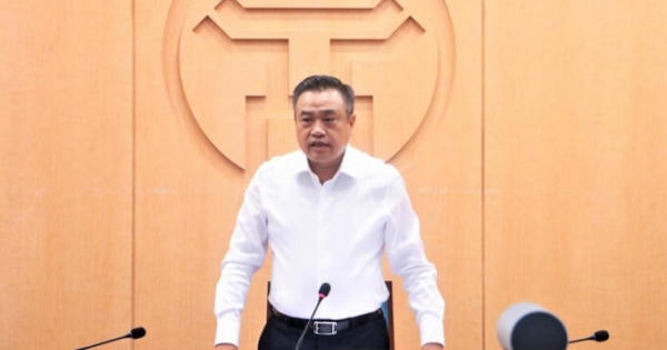 Chủ tịch Hà Nội yêu cầu dừng cấp phép đào hè và không được chúc Tết cấp trên