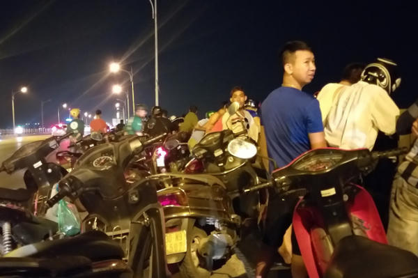 Hà Nội: Nữ sinh 20 tuổi nhảy cầu Vĩnh Tuy tự vẫn nghi do chuyện tình cảm