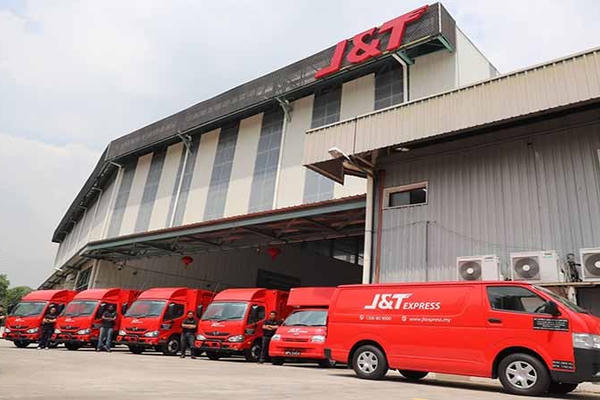 Cạnh tranh không lành mạnh, Công ty chuyển phát nhanh Thuận Phong bị xử phạt 200 triệu đồng