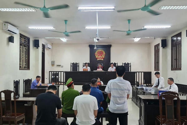 Vụ "Đánh bạc" và "Tổ chức đánh bạc" tại Thái Bình cũ: Bị cáo làm đơn đề nghị giám đốc thẩm Vụ "Đánh bạc" và "Tổ chức đánh bạc" tại Thái Bình cũ: Bị cáo làm đơn đề nghị giám đốc thẩm