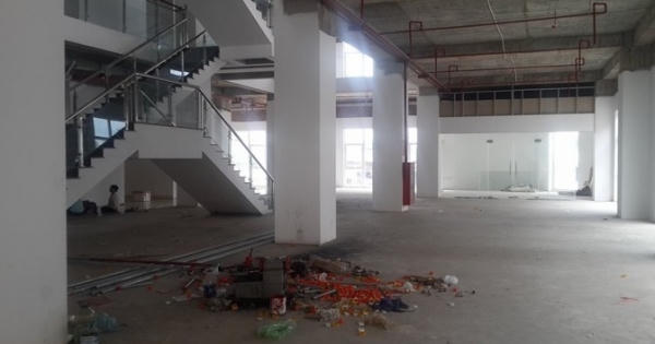 Kỳ 2 - Cận cảnh những bất cập tại chung cư Đông Đô khiến cư dân bức xúc