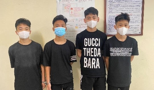 Hà Nội: Phát hiện ổ nhóm lừa đảo lấy xe máy ở bãi xe tự phát