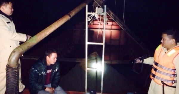 Hà Tĩnh: Liên tiếp bắt giữ cát tặc trên sông Ngàn Sâu