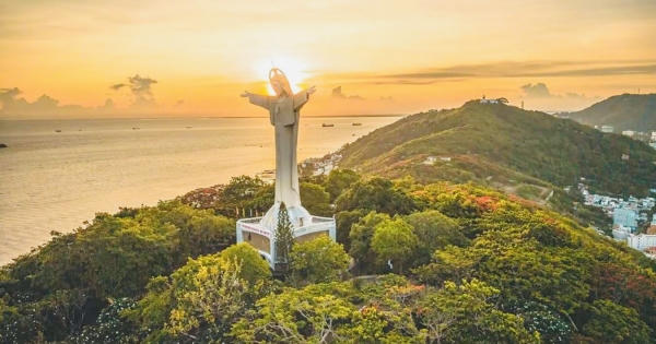 Núi Tao Phùng điểm thu hút khách du lịch tại Vũng Tàu