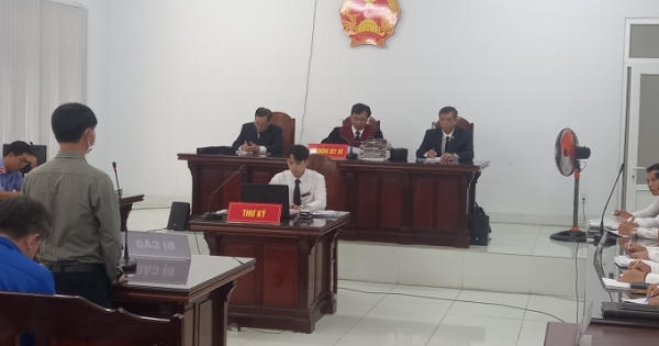 Vụ sai phạm đất đai ở huyện Long Thành: Tạm ngừng phiên tòa để thu thập thêm chứng cứ