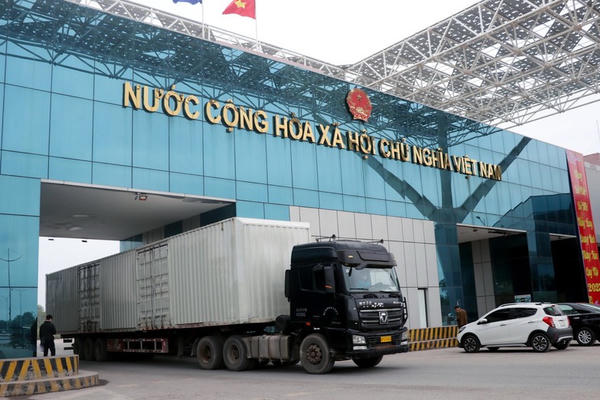 Quảng Ninh xuất nhập khẩu 9 tháng đạt 15,6 tỷ USD, thu ngân sách gần 12.700 tỷ