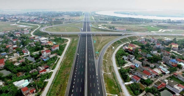 Điểm báo ngày 31/7/2019: Bị nợ nghìn tỷ, doanh nghiệp giao thông "chết yểu"