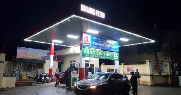 Bộ Công Thương thu hồi giấy phép của 6 thương nhân phân phối xăng dầu Bộ Công Thương thu hồi giấy phép của 6 thương nhân phân phối xăng dầu