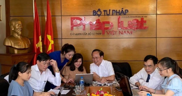 Đối thoại trực tuyến về bồi thường, giải phóng mặt bằng thu hút các dự án đầu tư ở Vĩnh Phúc