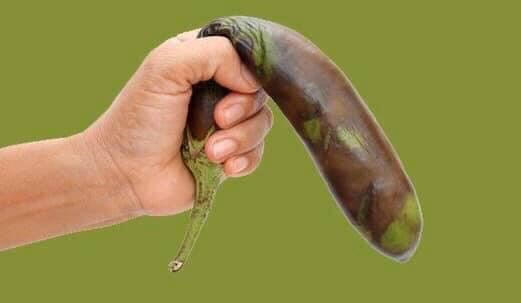 Bị con dẫm trúng hạ bộ, ông bố đau điếng phát hiện “cậu nhỏ” gãy gục, sưng vù