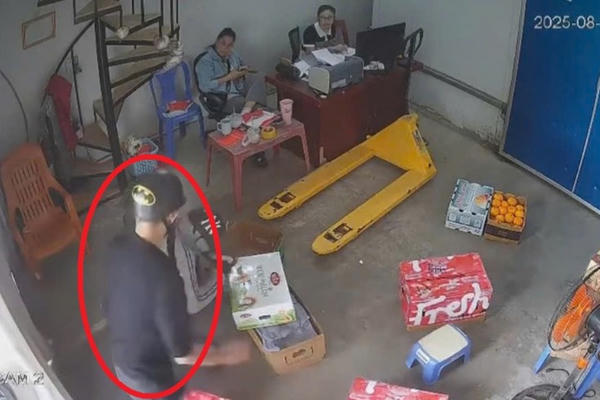 Tạm giữ đối tượng dùng dao truy sát 3 đồng nghiệp cũ ở Hải Phòng