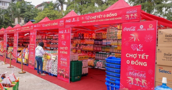 “Chợ Tết 0 đồng”: Sự kiện ý nghĩa giúp người nghèo đón Tết ấm no