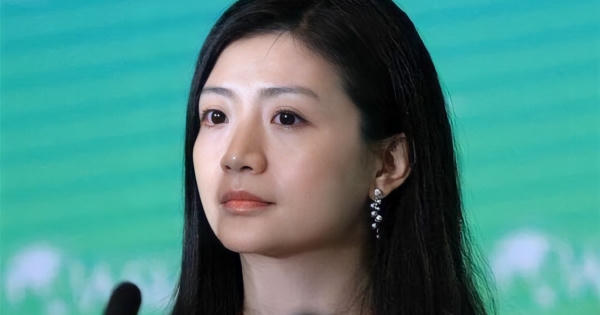 'Nữ hoàng tài chính' xinh đẹp như búp bê Barbie là ai mà khiến Jack Ma phải 3 lần bay đến tận Thung lũng Silicon để 'thu phục'?