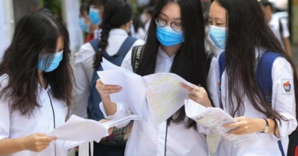 TP HCM: Điểm chuẩn vào lớp 10 dao động từ 16,8 đến 25 điểm TP HCM: Điểm chuẩn vào lớp 10 dao động từ 16,8 đến 25 điểm