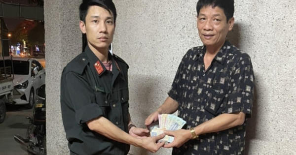 Nhặt được ví tiền, Cán bộ cảnh sát cơ động tìm người đánh rơi trả lại