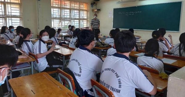 Thêm gần 700.000 học sinh tại TP HCM chính thức trở lại trường