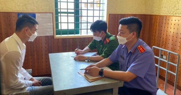 Hình thức nhận tiền của 4 đối tượng làm luật cho xe quá khổ, quá tải vào cao tốc Nội Bài - Lào Cai