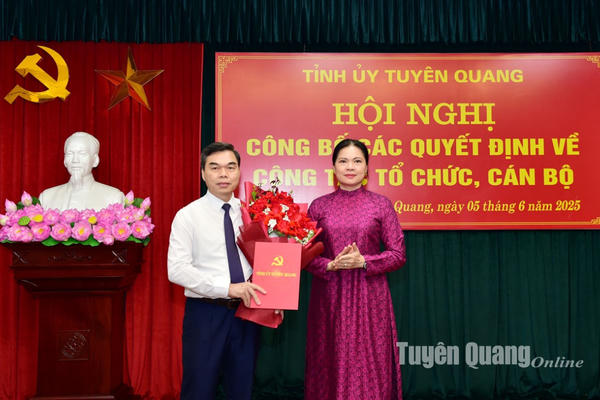 Ông Ma Thế Hồng được Trung ương chuẩn y giữ chức Phó Bí thư Tỉnh ủy Tuyên Quang