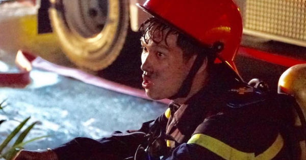 Những người lính quả cảm trong vụ cháy chung cư Carina Plaza