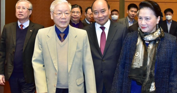 Tổng Bí thư: "Chúng ta phải là rường cột để lãnh đạo, xây dựng đất nước!" Tổng Bí thư: "Chúng ta phải là rường cột để lãnh đạo, xây dựng đất nước!"