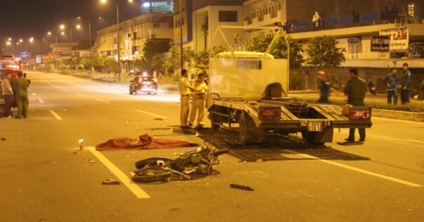 Gặp Cảnh sát cơ động, đôi nam nữ hoảng sợ chạy xe máy ngược chiều rồi tử vong