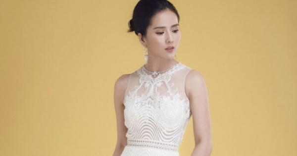 "Nữ hoàng nước mắt" của điện ảnh Việt khoe body nóng bỏng "Nữ hoàng nước mắt" của điện ảnh Việt khoe body nóng bỏng